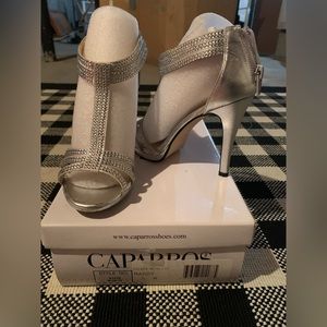 Caparros size 5 heels.